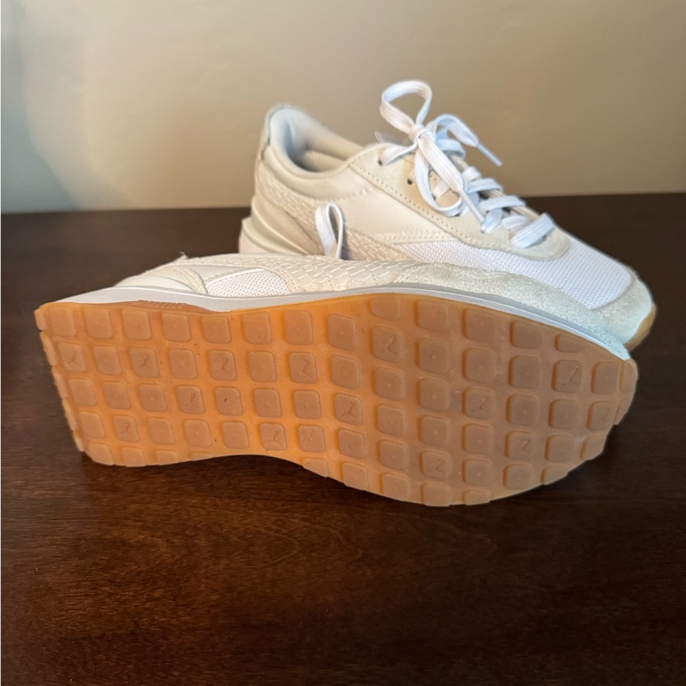 Puma Women's Cruise Rider Sneakers - White - Picture 5 of 6